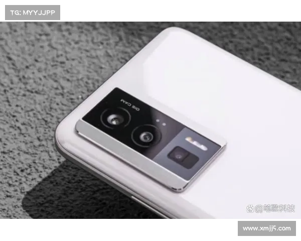 “刀锋战士”登场!Redmi K60系列回归硬核设计风格 “刀锋战士”登场!Redmi K60系列回归硬核设计风格